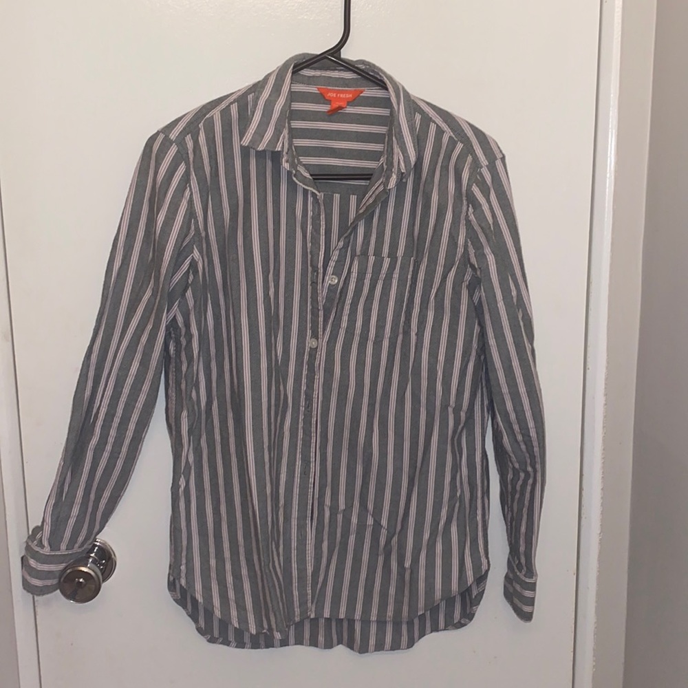 blouse button up